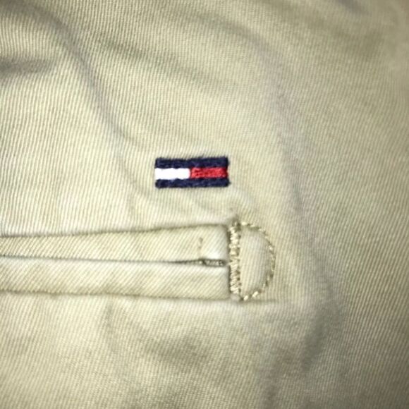 Tommy Hilfiger Men’s Shorts: Size 32 - Picture 4 of 4